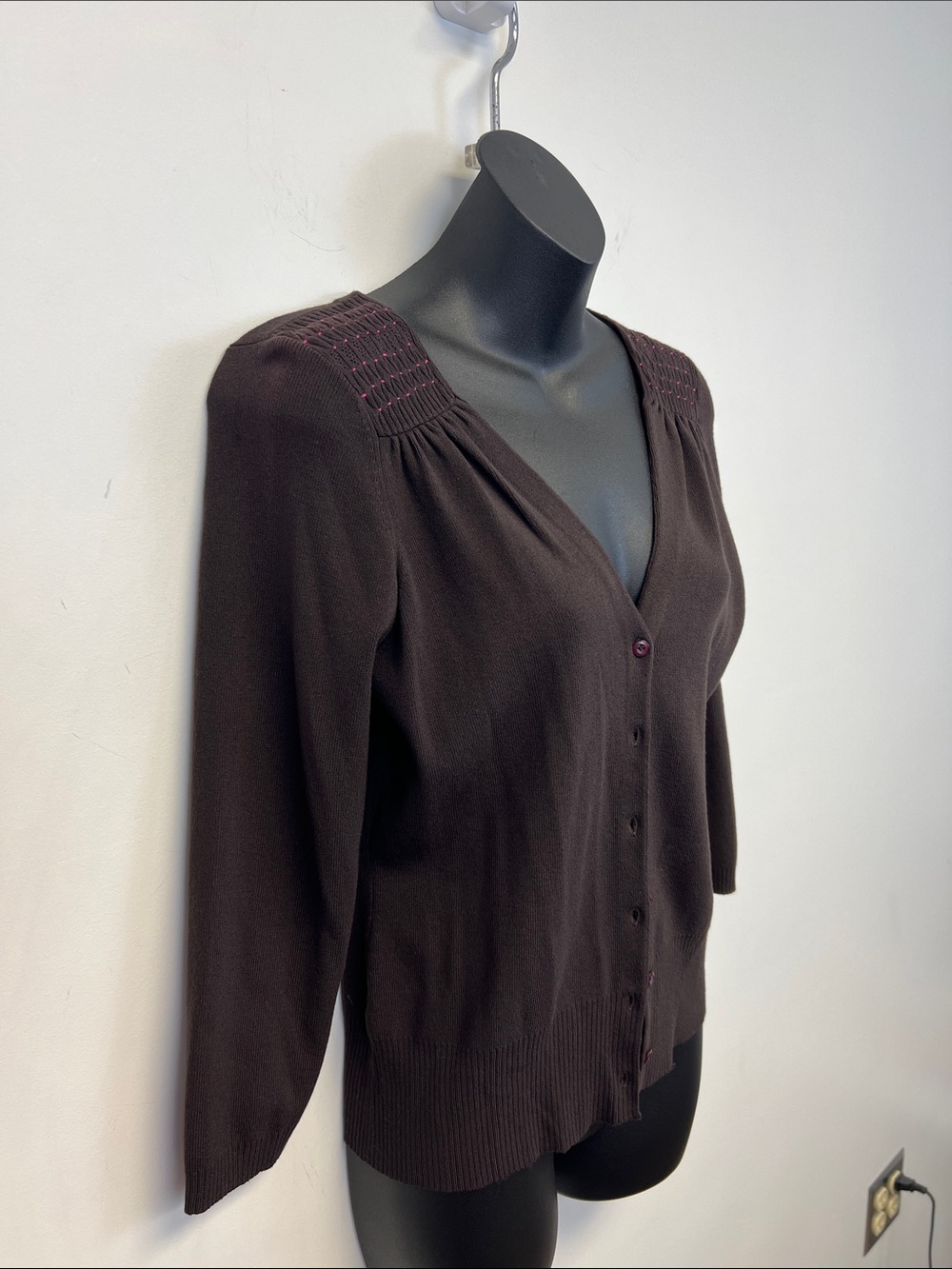 Ann Taylor Loft Women's Y2K Brown Pink V Neck Buttoned Cardigan Small - Picture 7 of 10